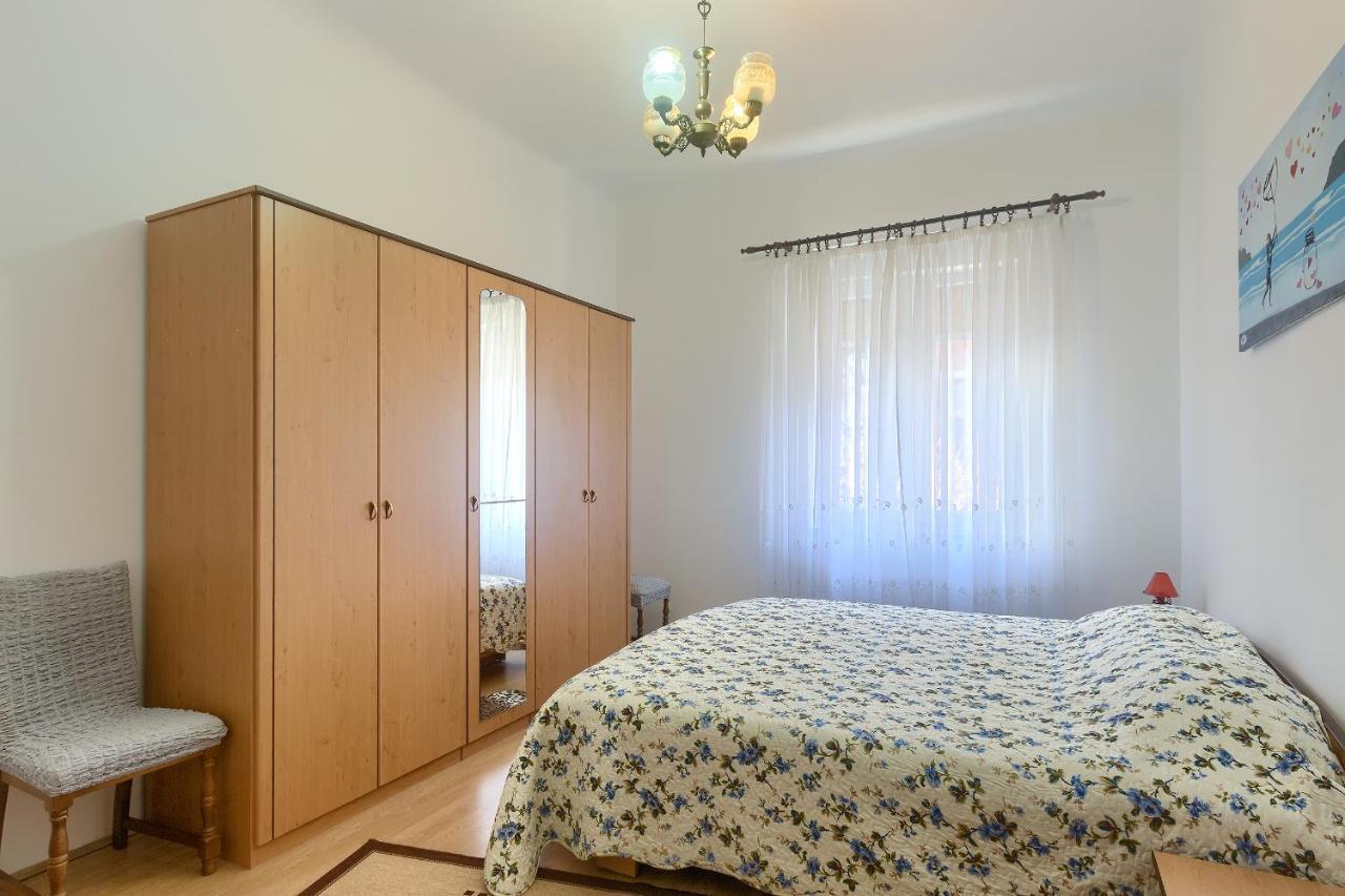 Aida Pula Apartment Luaran gambar