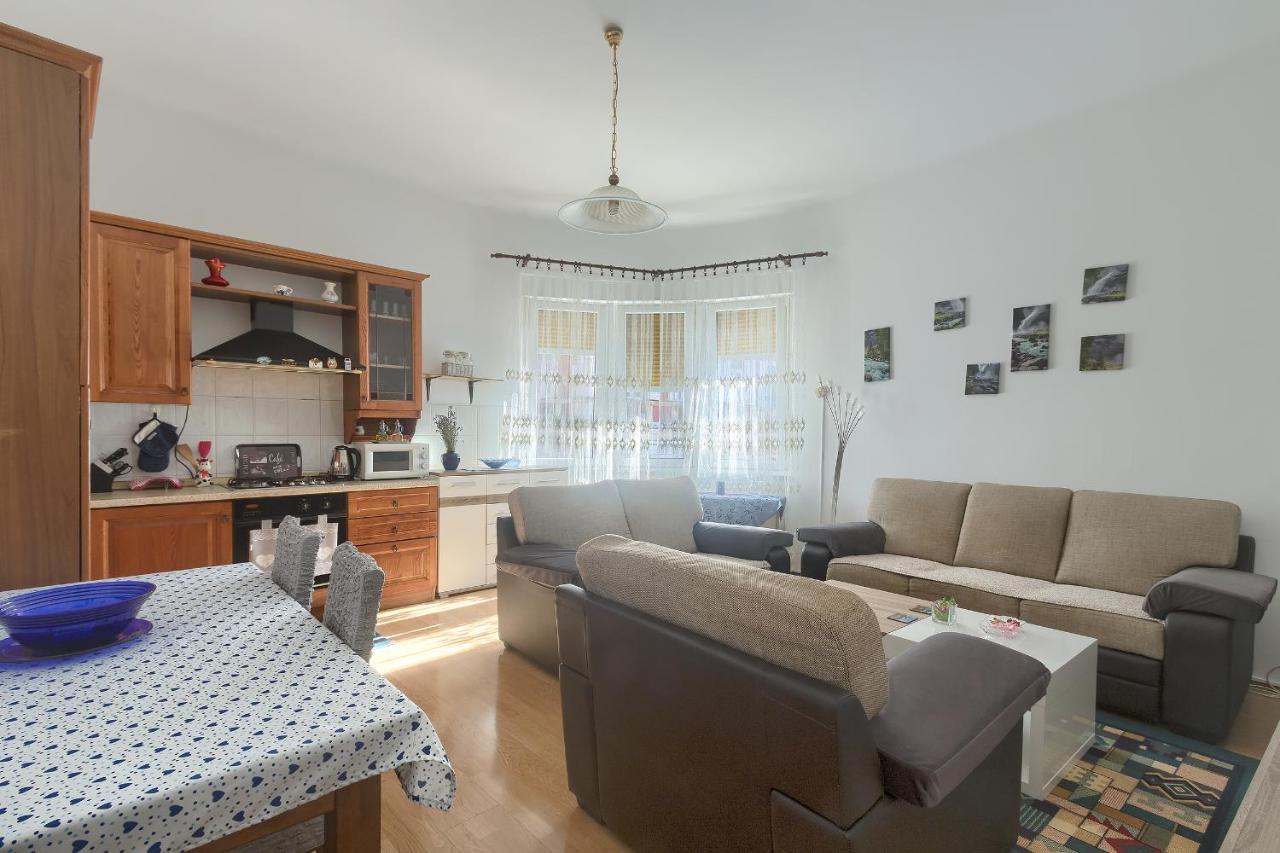 Aida Pula Apartment Luaran gambar